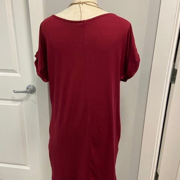 2/$20 42 Pops Red Oversized Boatneck T-shirt dress with pockets, size S - Picture 5 of 9